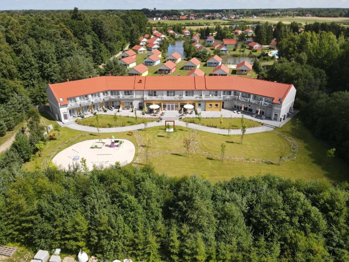 Holiday Park Kacze Stawy Łeba Exterior foto